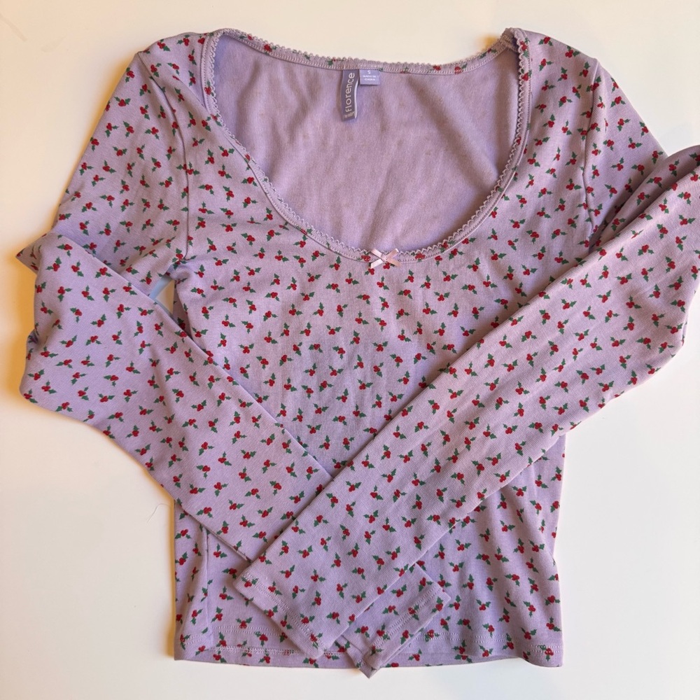 FLOrENCE lavender PJ top